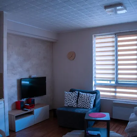Apartment Lux Kraljevi Cardaci